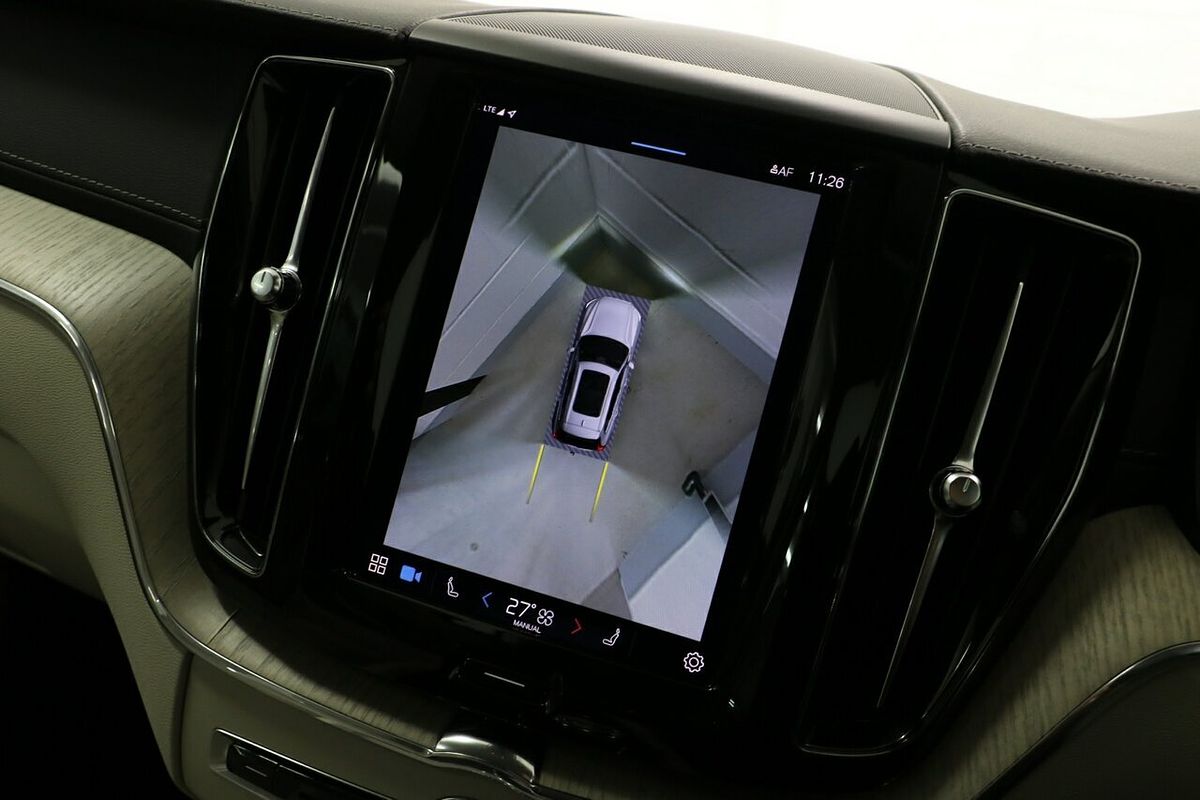 2021 Volvo XC60 B5 Inscription