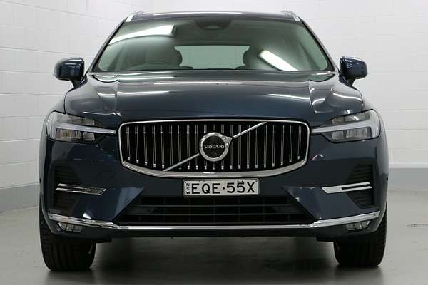 2021 Volvo XC60 B5 Inscription