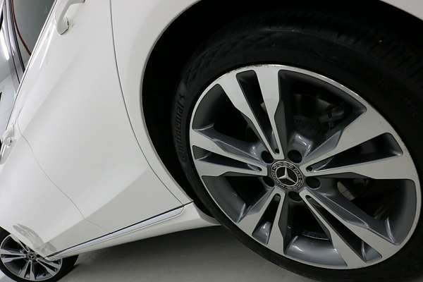 2017 Mercedes-Benz C-Class C200 S205