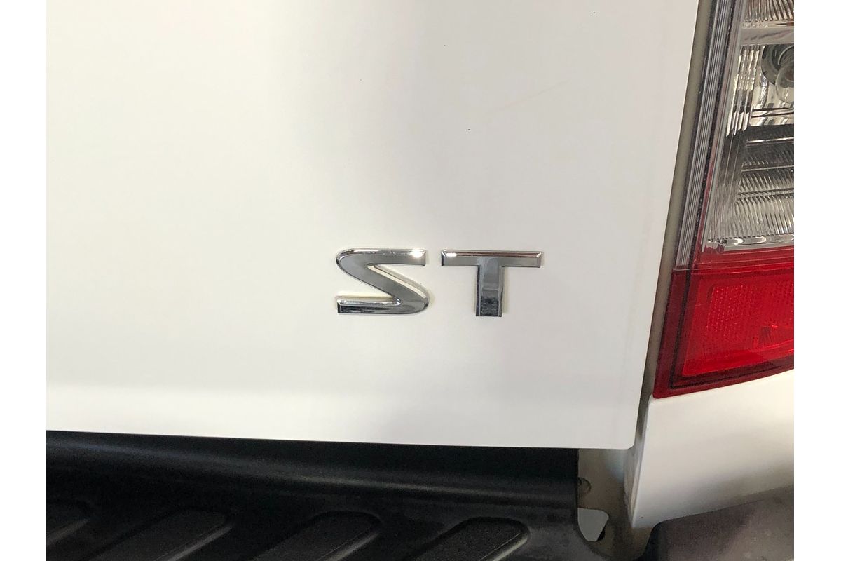 2020 Nissan Navara ST D23 Series 4 4X4