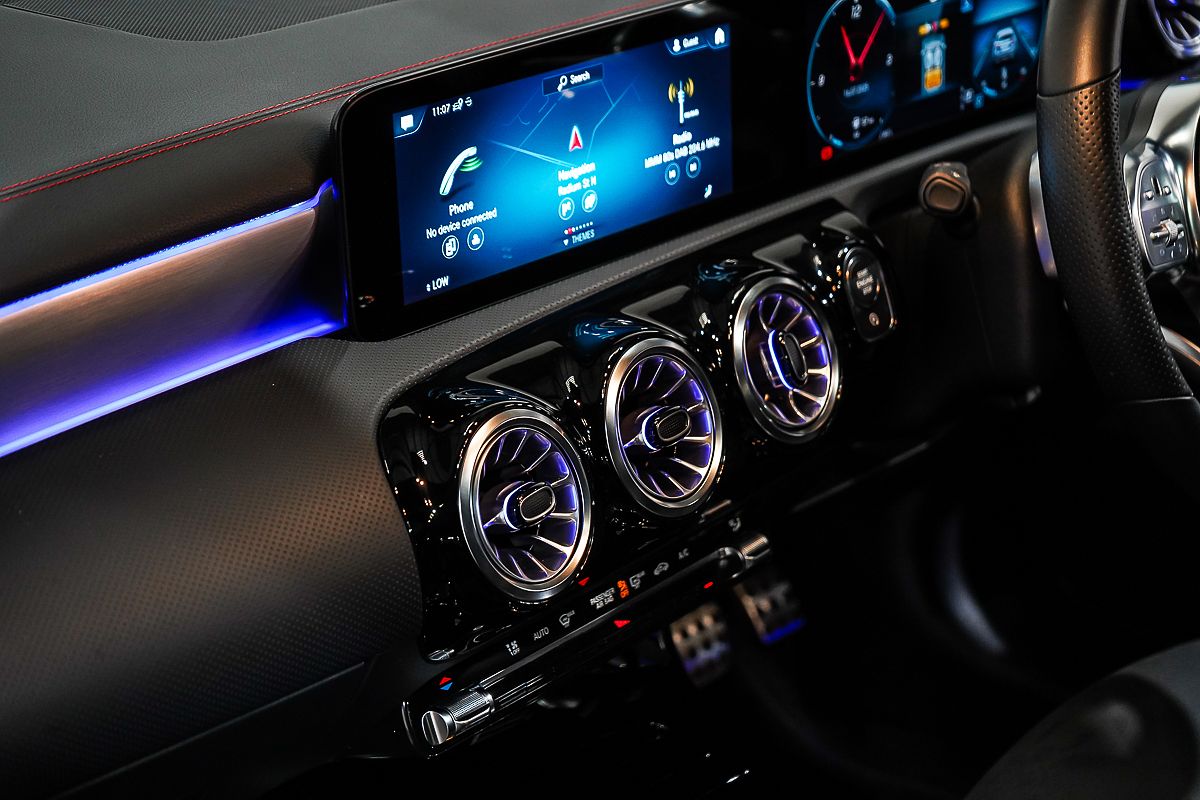 2023 Mercedes-Benz CLA-Class CLA200 C118