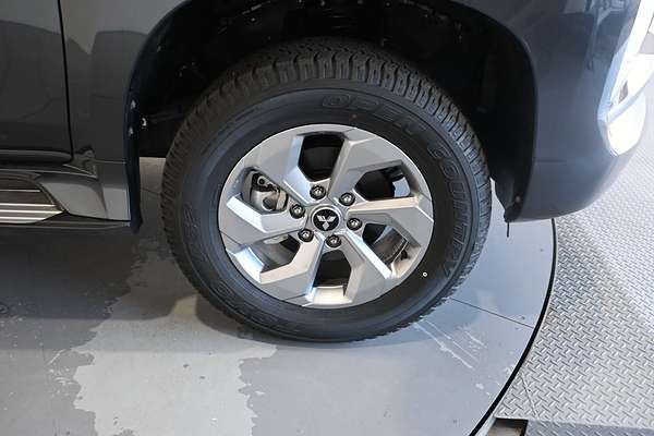 2024 Mitsubishi Pajero Sport GLX QG