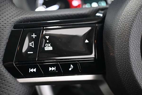 2024 Mitsubishi Pajero Sport GLX QG