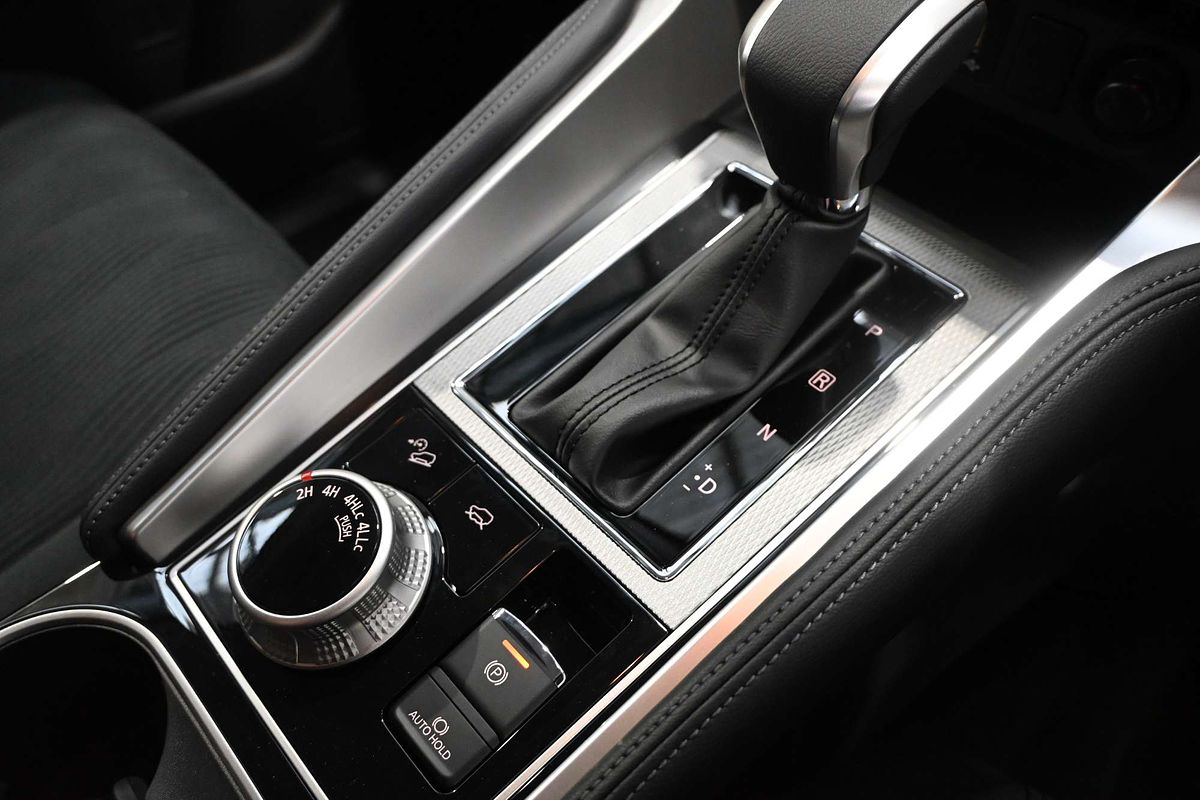 2024 Mitsubishi Pajero Sport GLX QG