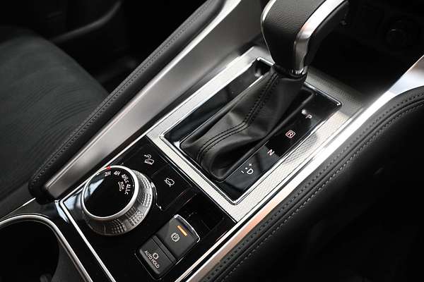 2024 Mitsubishi Pajero Sport GLX QG