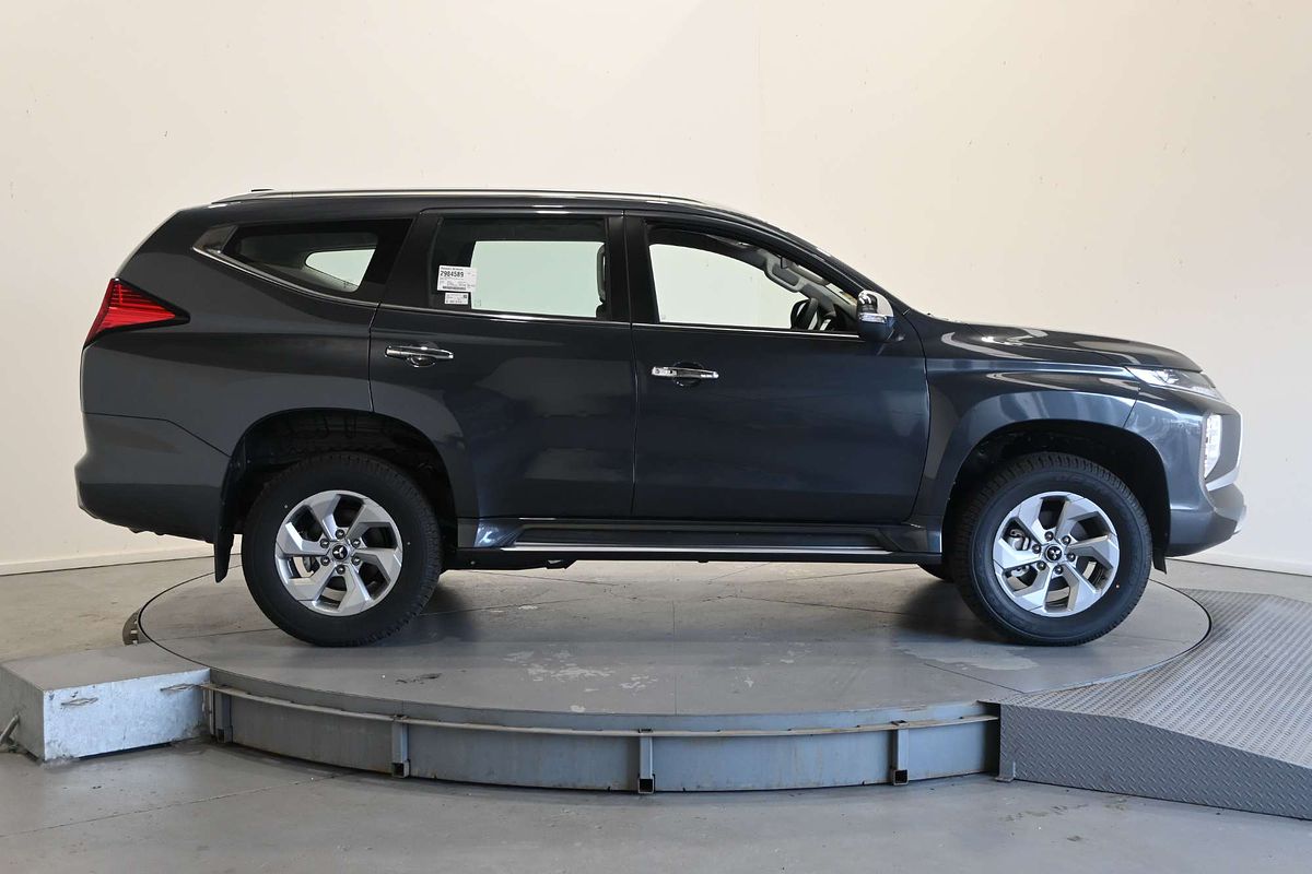 2024 Mitsubishi Pajero Sport GLX QG