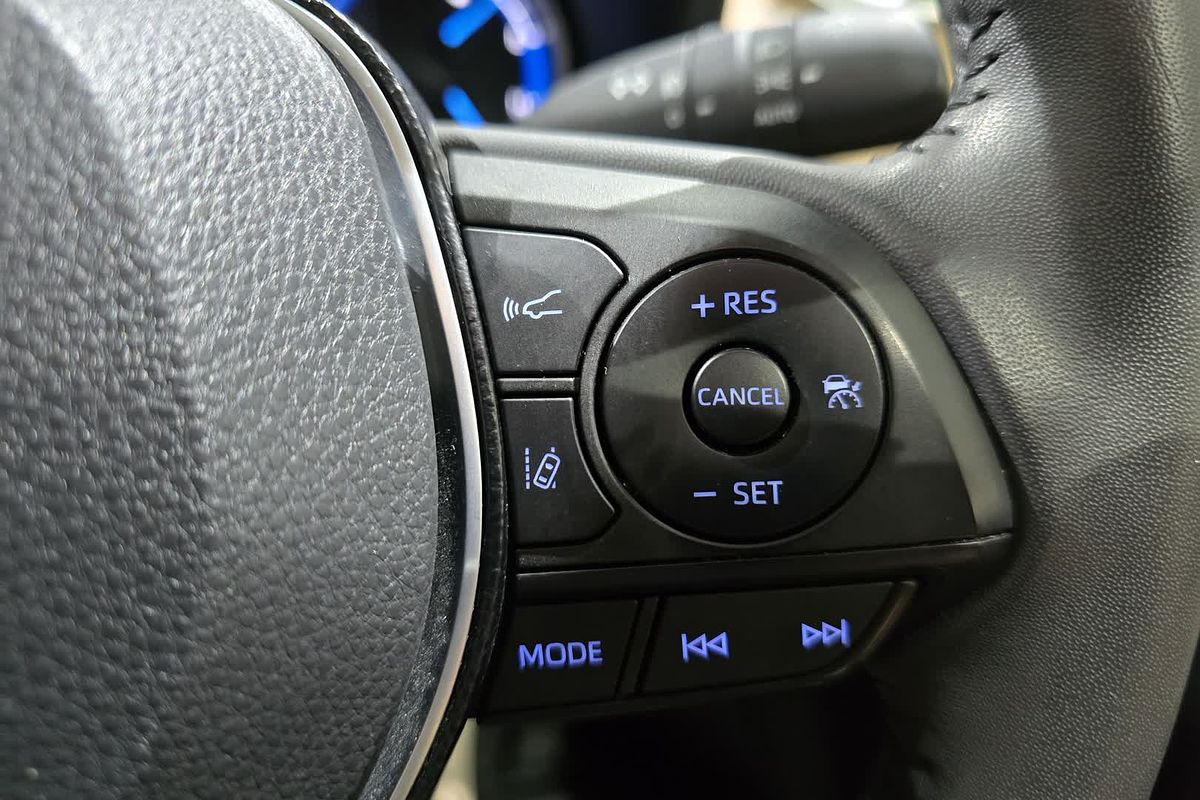 2021 Toyota RAV4 Cruiser AXAH54R