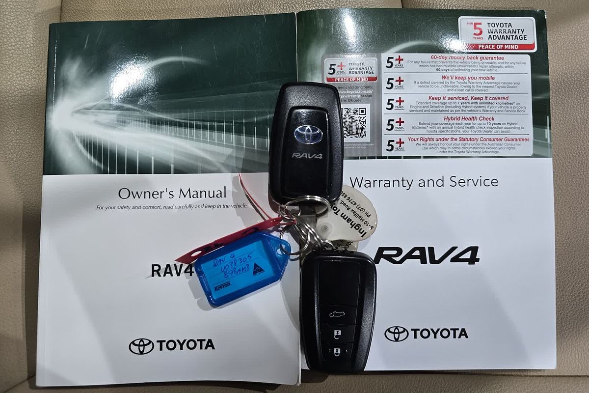 2021 Toyota RAV4 Cruiser AXAH54R