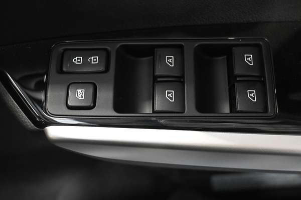 2024 Mitsubishi Pajero Sport Exceed QG