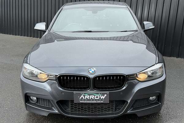 2013 BMW 3 Series 320i F30