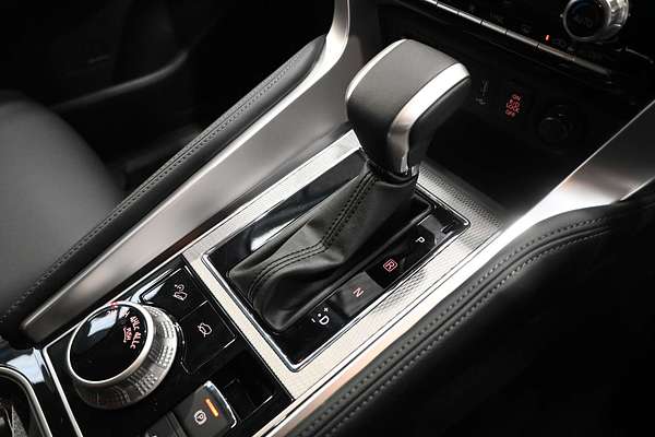 2024 Mitsubishi Pajero Sport Exceed QG