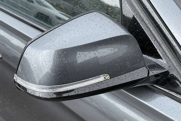 2013 BMW 3 Series 320i F30
