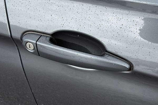 2013 BMW 3 Series 320i F30