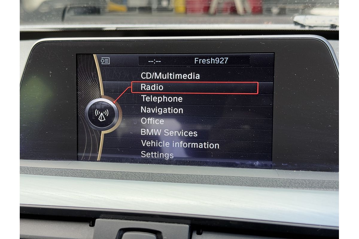 2013 BMW 3 Series 320i F30