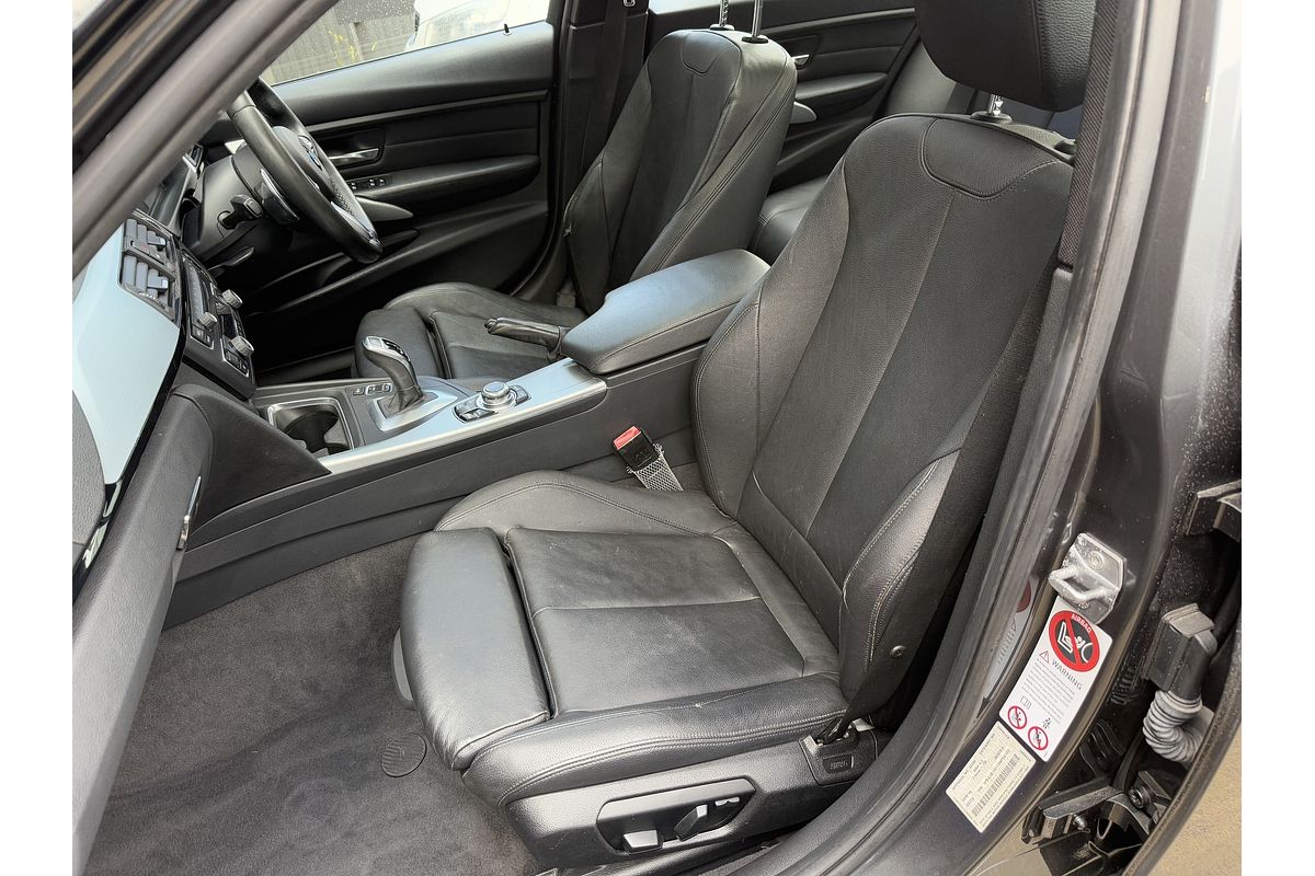 2013 BMW 3 Series 320i F30