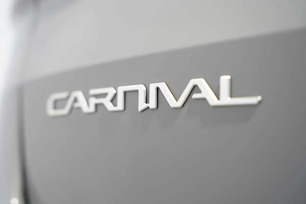 2023 Kia Carnival S KA4