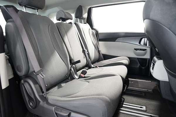 2023 Kia Carnival S KA4