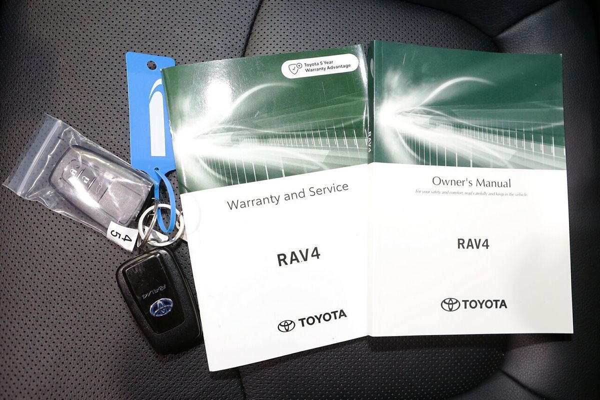 2021 Toyota RAV4 Cruiser AXAH54R