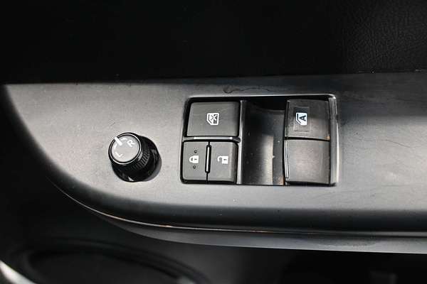 2023 Toyota Hilux SR GUN126R