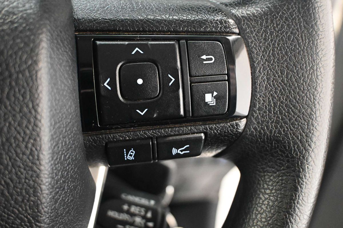 2023 Toyota Hilux SR GUN126R