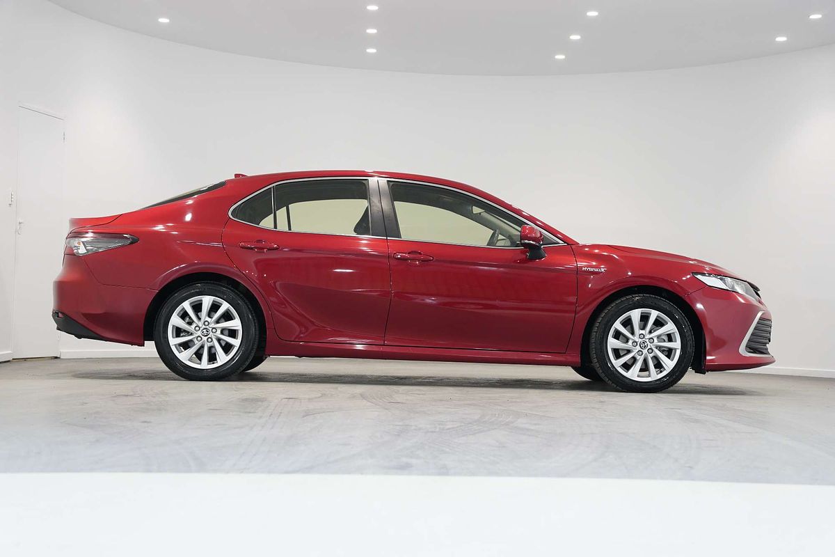 2022 Toyota Camry Ascent AXVH70R