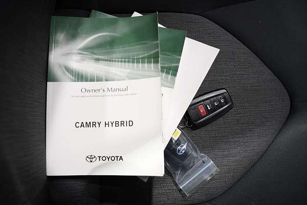 2022 Toyota Camry Ascent AXVH70R
