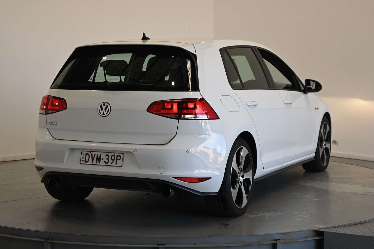 2016 Volkswagen Golf GTI 7