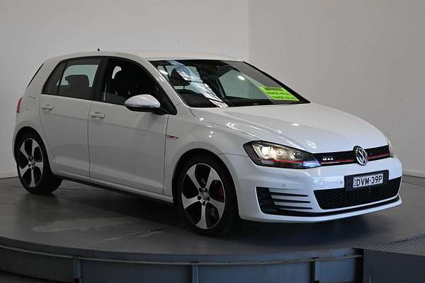 2016 Volkswagen Golf GTI 7