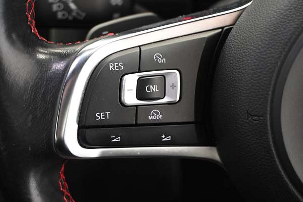 2016 Volkswagen Golf GTI 7