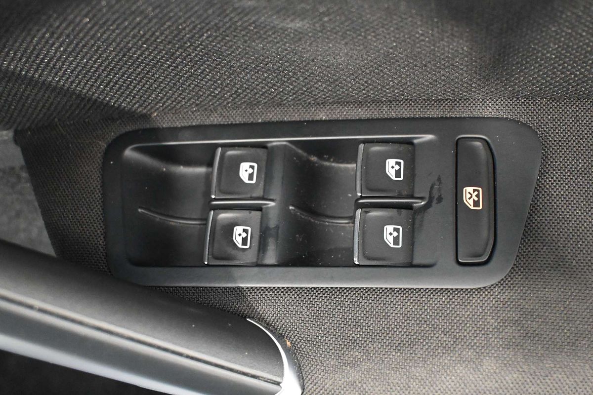 2016 Volkswagen Golf GTI 7