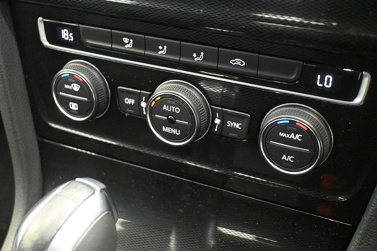 2016 Volkswagen Golf GTI 7