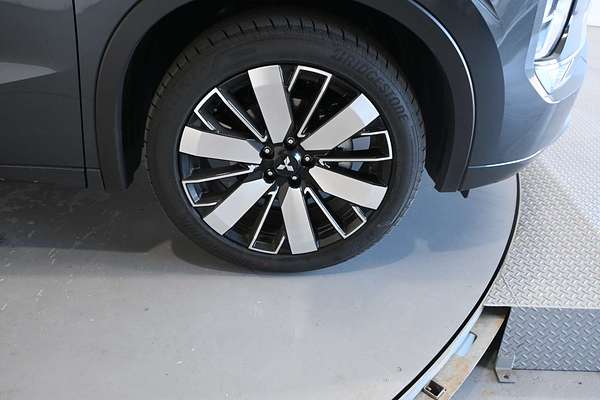 2025 Mitsubishi Outlander Exceed ZM