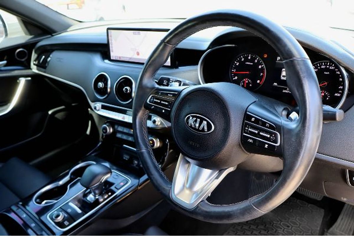 2021 Kia Stinger 200S CK