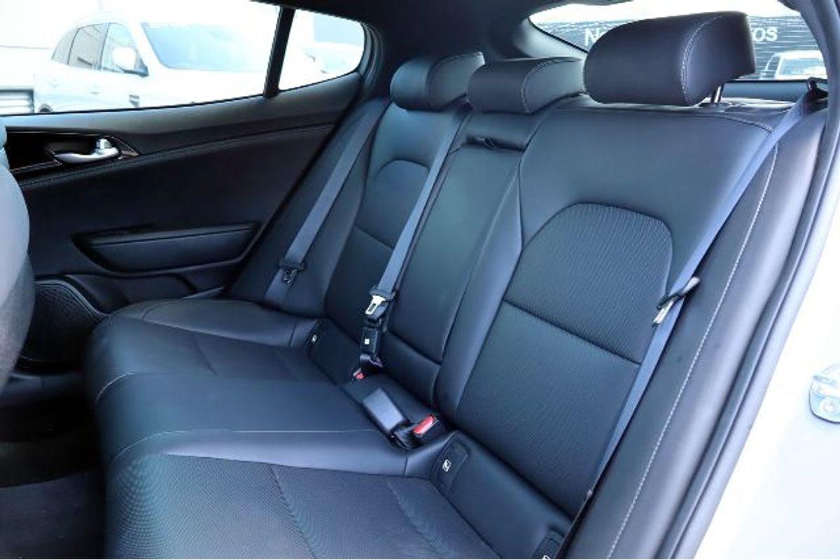 2021 Kia Stinger 200S CK