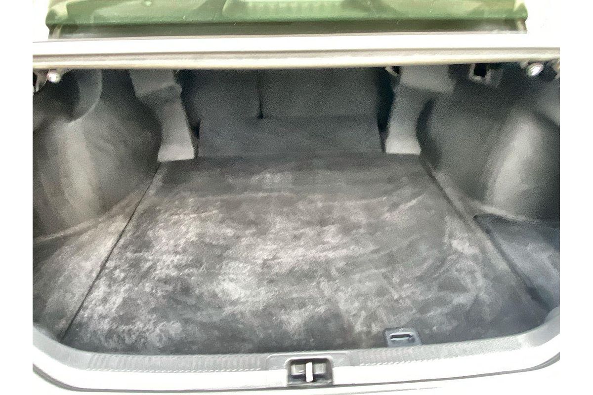 2018 Toyota Camry SL AXVH71R