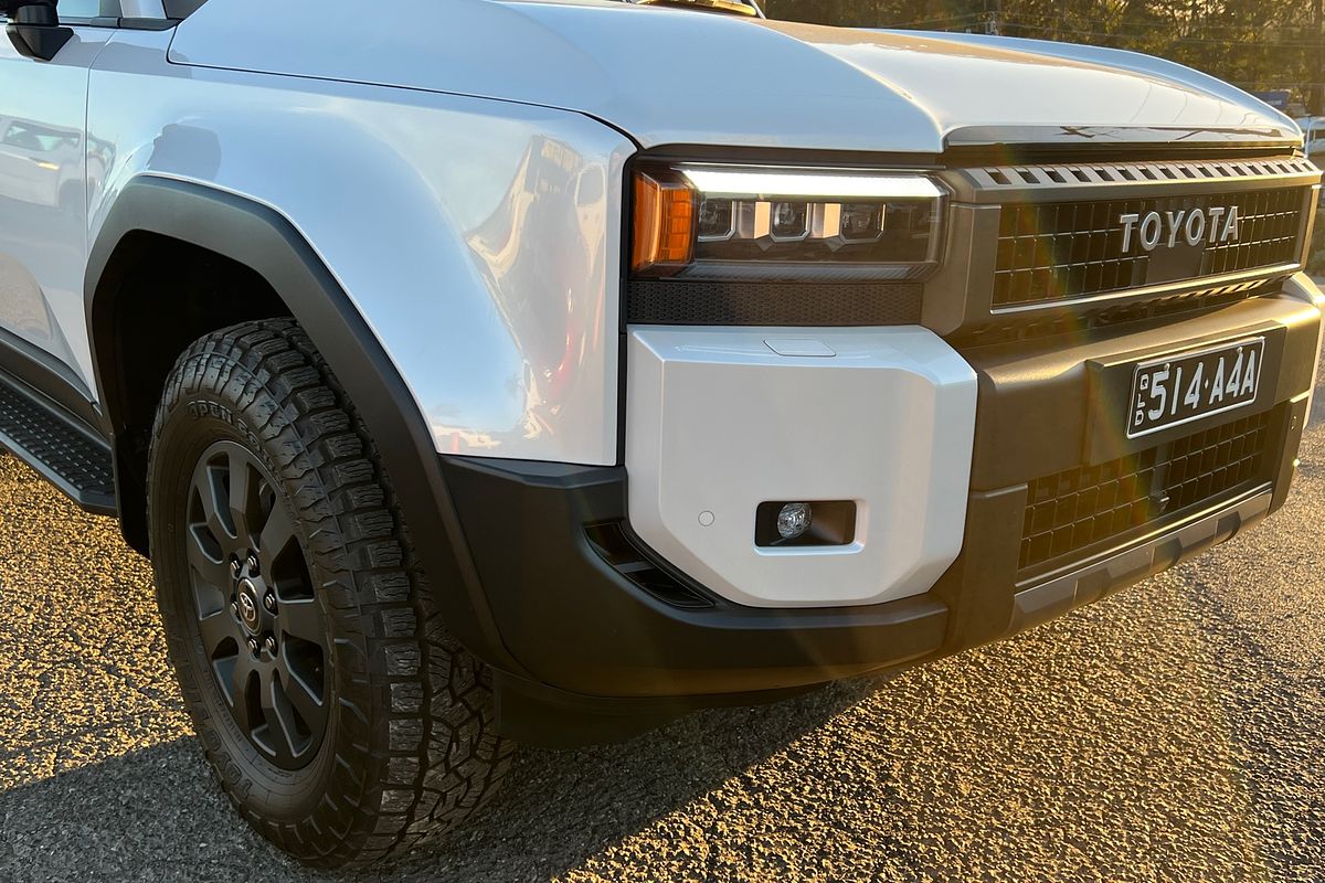 2024 Toyota Landcruiser Prado Altitude GDJ251R