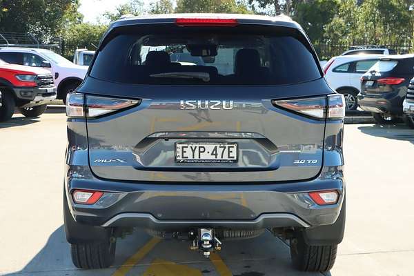 2021 Isuzu MU-X LS-T