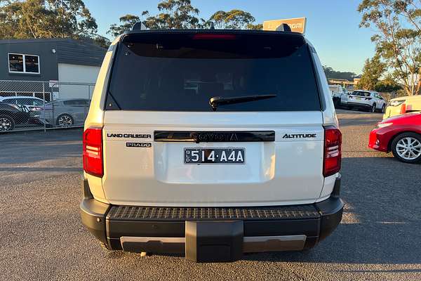 2024 Toyota Landcruiser Prado Altitude GDJ251R