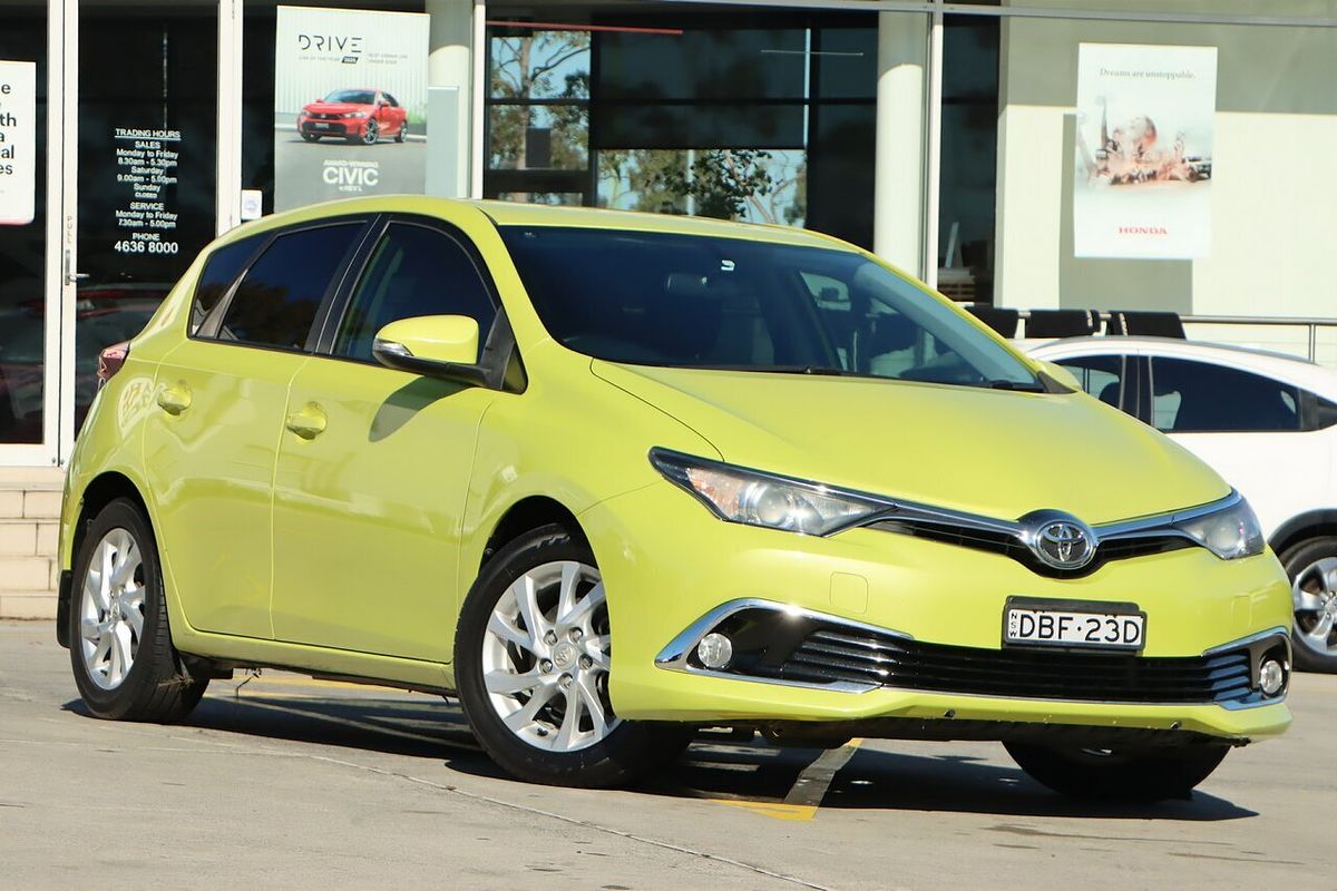 2015 Toyota Corolla Ascent Sport ZRE182R