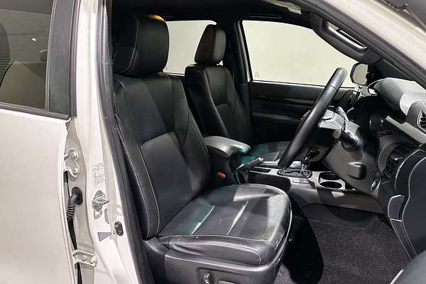 2020 Toyota Hilux Rugged X GUN126R 4X4