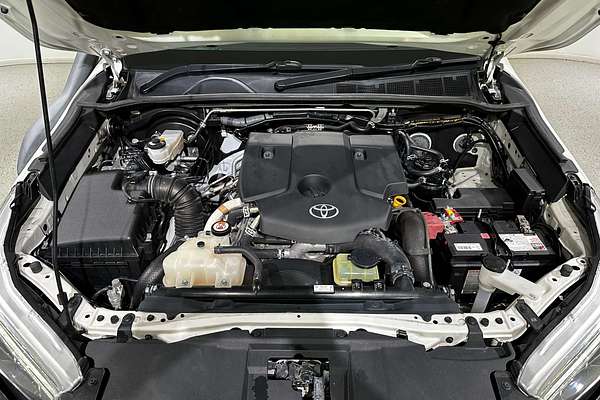 2020 Toyota Hilux Rugged X GUN126R 4X4
