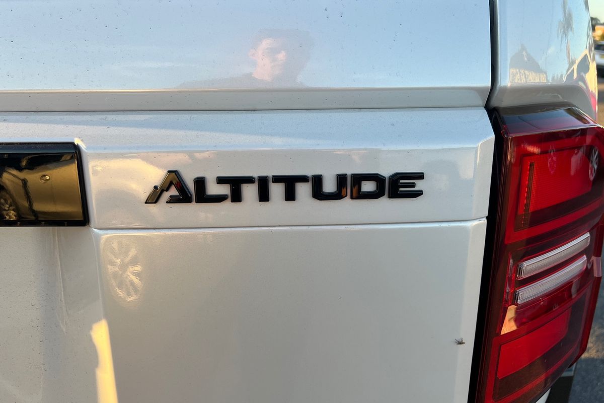 2024 Toyota Landcruiser Prado Altitude GDJ251R
