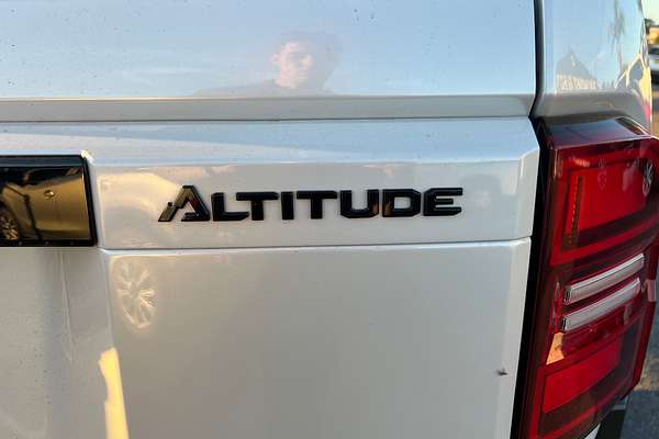 2024 Toyota Landcruiser Prado Altitude GDJ251R