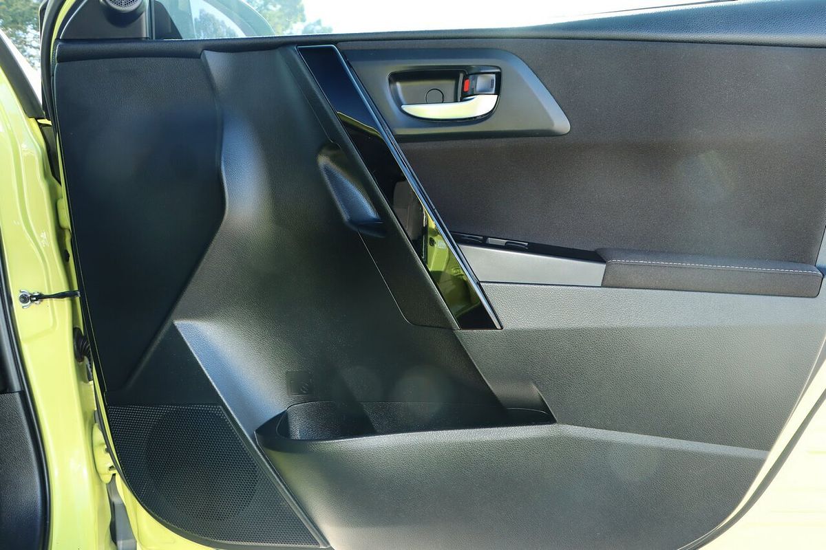 2015 Toyota Corolla Ascent Sport ZRE182R