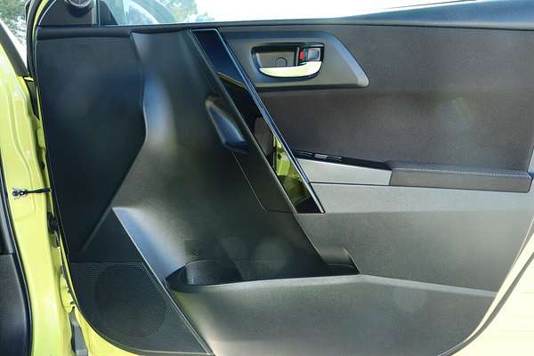 2015 Toyota Corolla Ascent Sport ZRE182R