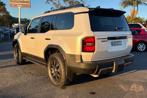 2024 Toyota Landcruiser Prado Altitude GDJ251R