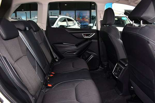 2023 Subaru Forester 2.5i S5