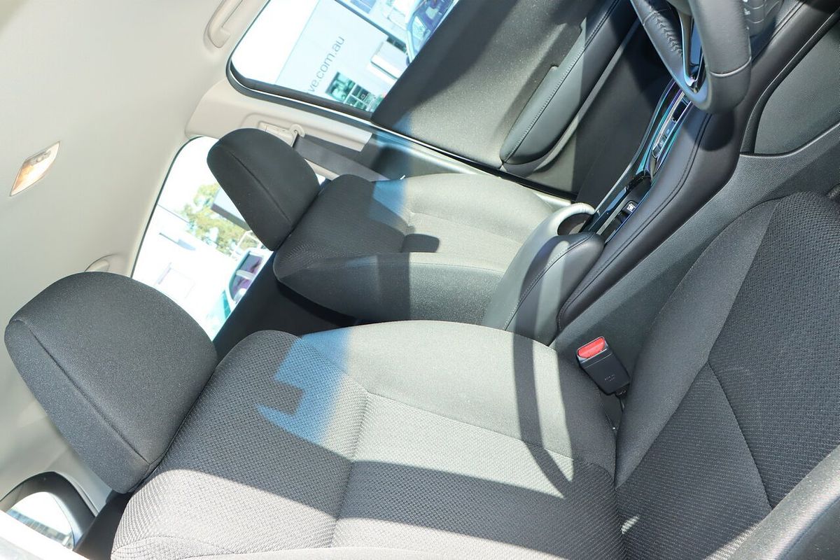 2015 Honda HR-V VTi-S