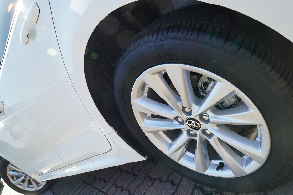 2024 Toyota Corolla Ascent Sport Hybrid ZWE219R