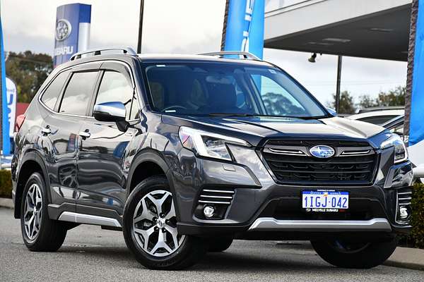 2024 Subaru Forester Hybrid L S5